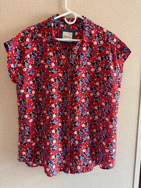 Jachs Girlfriend Red Floral Button-Front Shirt Cap Sleeve Dainty Blue Flowers XL